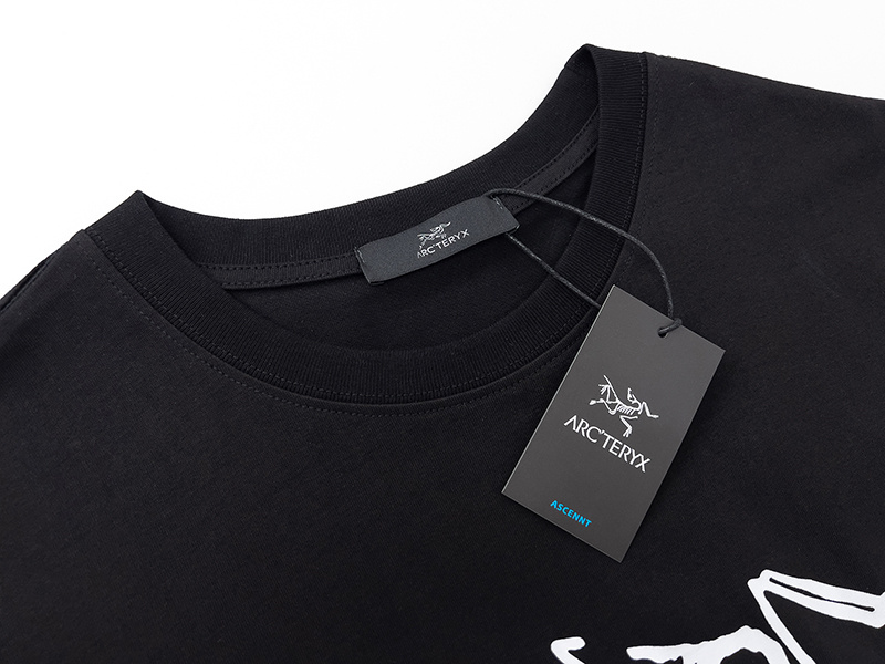 Футболка Arcteryx With Short Sleeves And Logo "Black" фото № 2