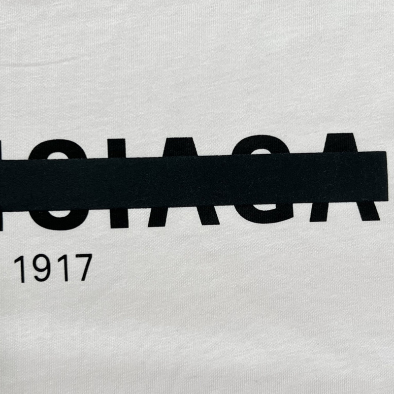 Футболка Balenciaga A Big Crossed Out Word "White" фото № 2