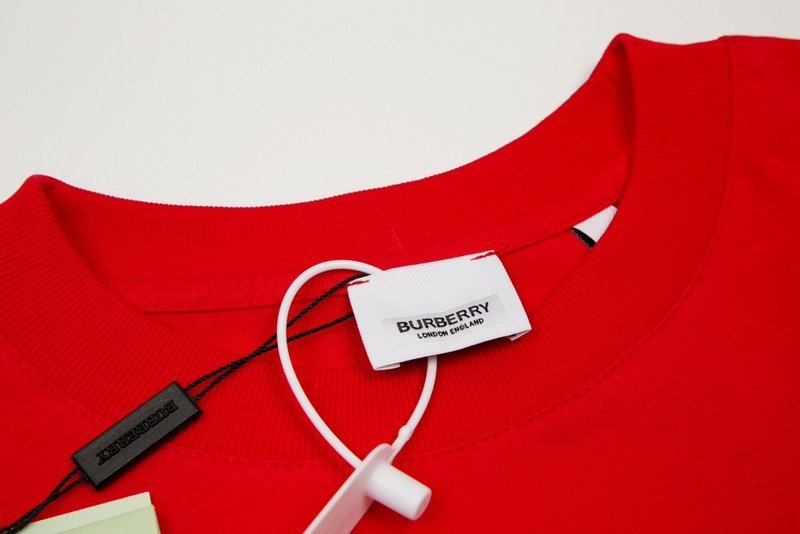 Футболка Burberry Rider In The Heart "Red" фото № 5