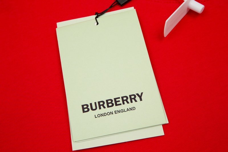 Футболка Burberry Rider In The Heart "Red" фото № 8