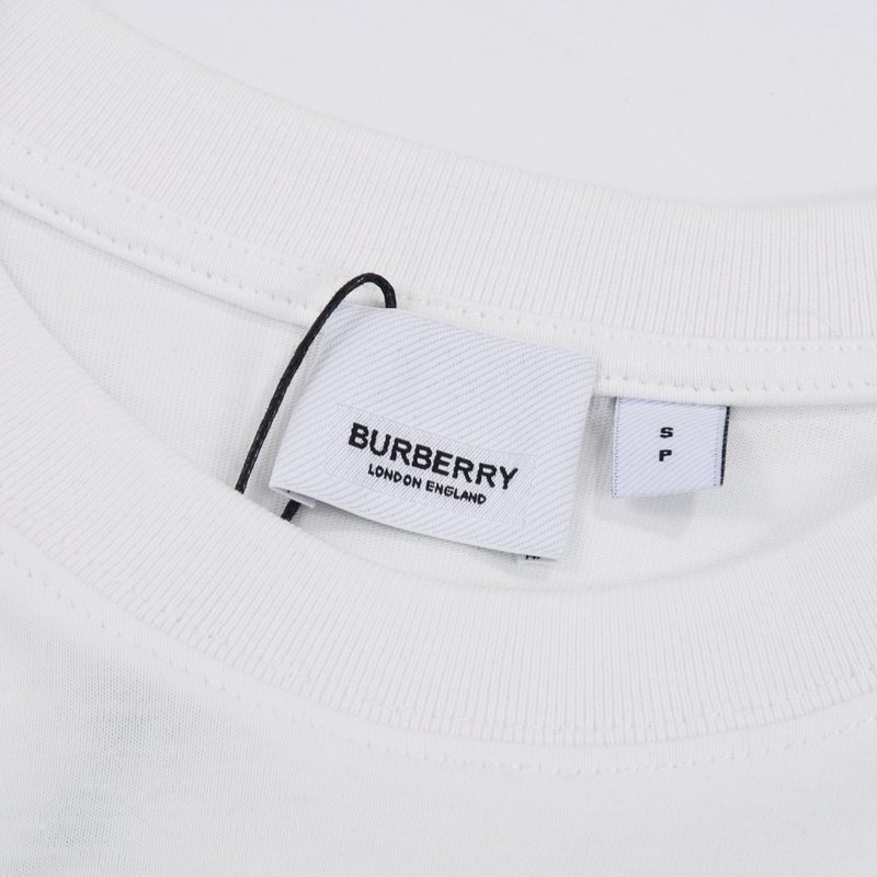 Футболка Burberry With Small Round Logo "White" фото № 2