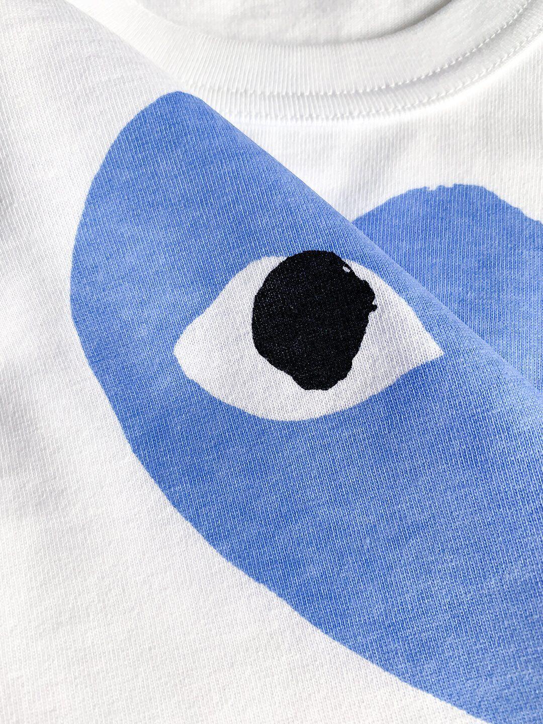 Футболка Comme des Garçons Play Blue Heart Eyes "White" фото № 3