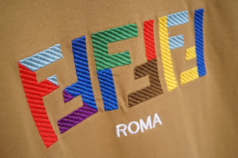 Футболка Fendi Multicolor Logo Symbols "Brown" фото № 4