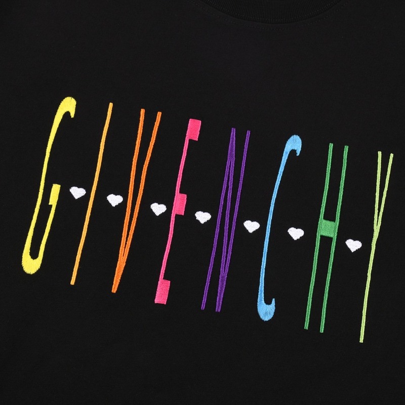 Футболка Givenchy Logo Divided By Hearts "Black" фото № 2
