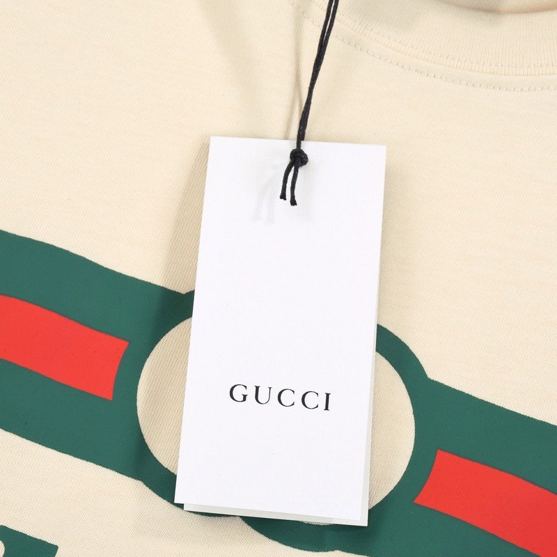 Футболка Gucci With An Abstract Logo "Cream" фото № 8
