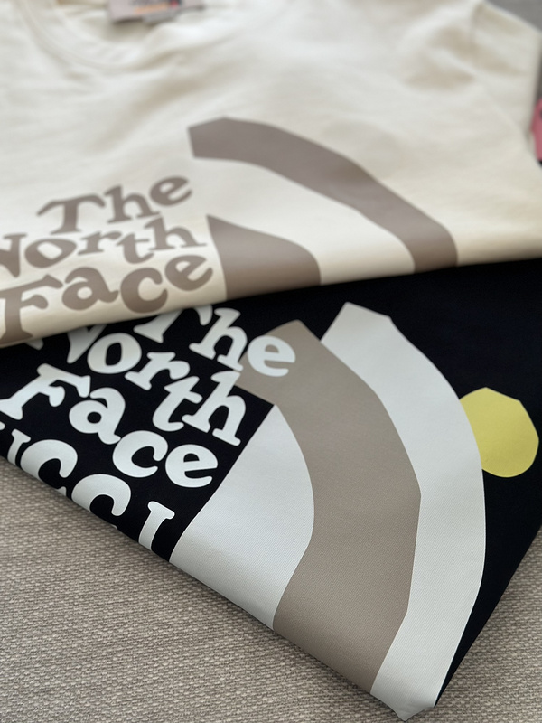 Футболка Gucci X The North Face Collaboration Of Brands "Black" фото № 3