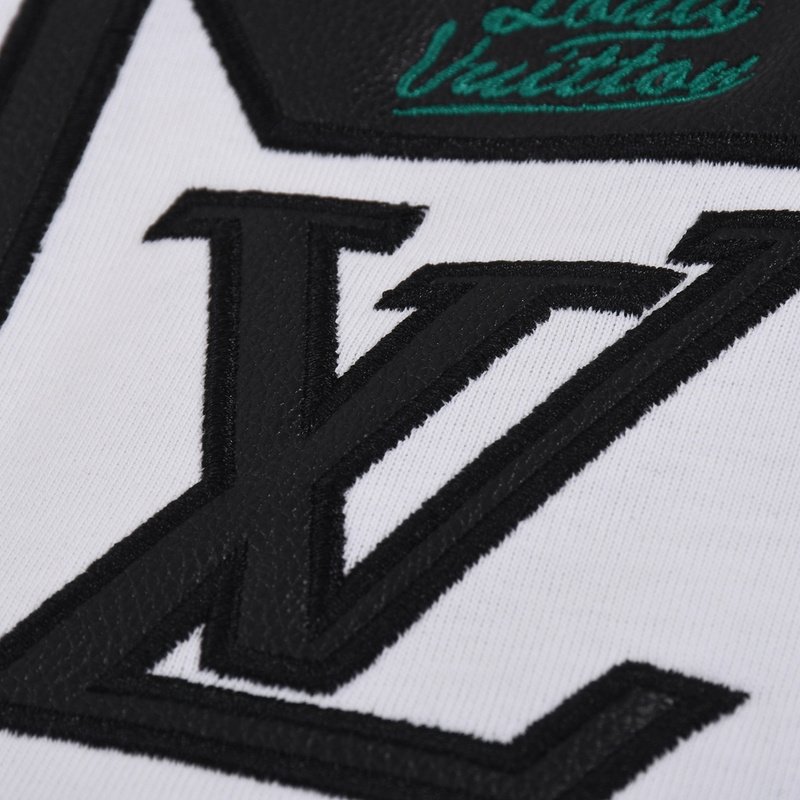Футболка Louis Vuitton With Frame In The Logo "White" фото № 8