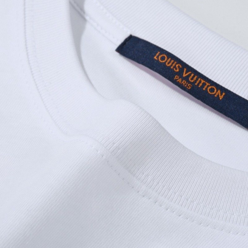 Футболка Louis Vuitton With A Brand "White" фото № 6