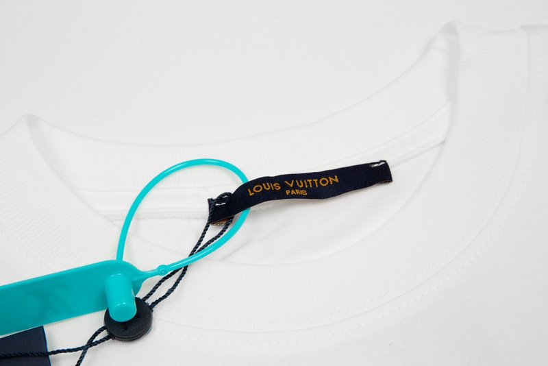 Футболка Louis Vuitton Layered Logo "White" фото № 7