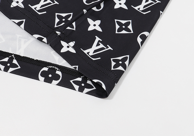 Футболка Louis Vuitton Accentuating Inscription "Black" фото № 5