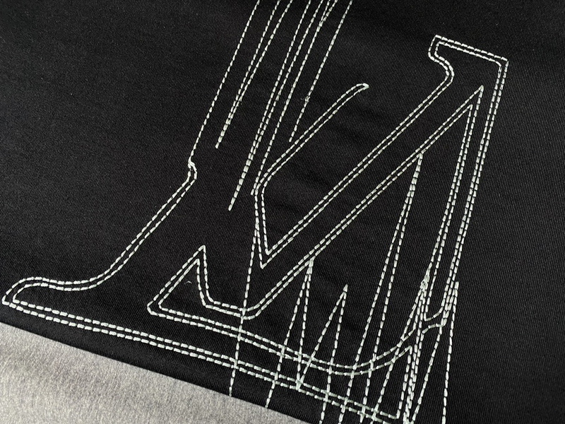 Футболка Louis Vuitton With Embroidery "Black" фото № 5