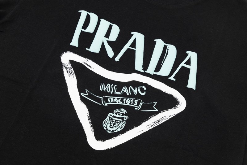 Футболка Prada Jagged Logo "Black" фото № 2