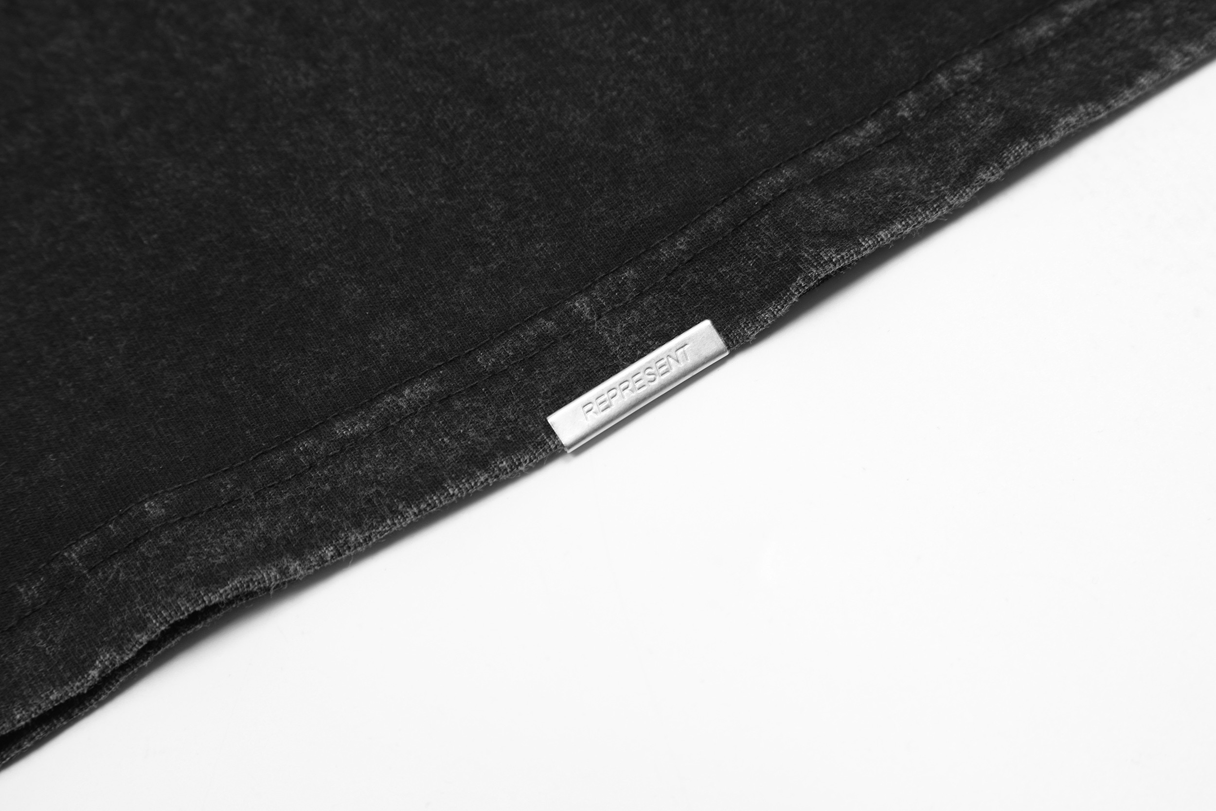 Футболка Represent Fearless Beagle "Black" фото № 5