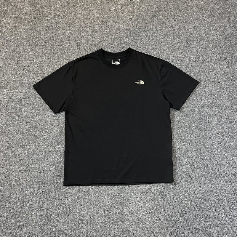 Футболка The North Face Traveling Through The Desert "Black" фото № 2