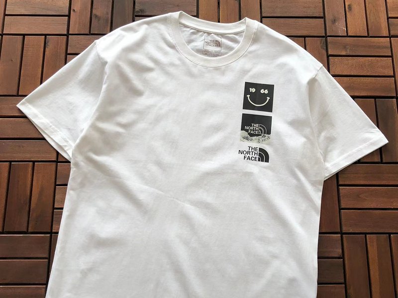 Футболка The North Face Year With Smile In Rectangle "White" фото № 7