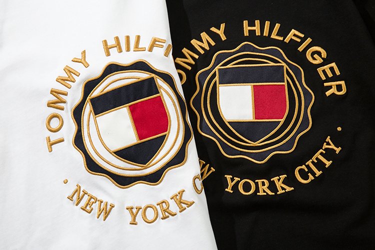 Футболка Tommy Hilfiger With Coat Of Arms And Logo "Black" фото № 3