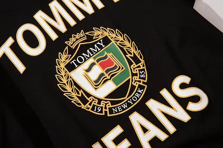 Футболка Tommy Hilfiger Royal Coat Of Arms - Print "Black" фото № 6