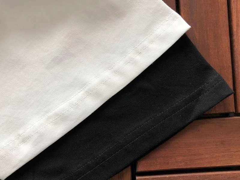 Футболка Trapstar Logo With Shadow Divided Into Three Parts "Black" фото № 6