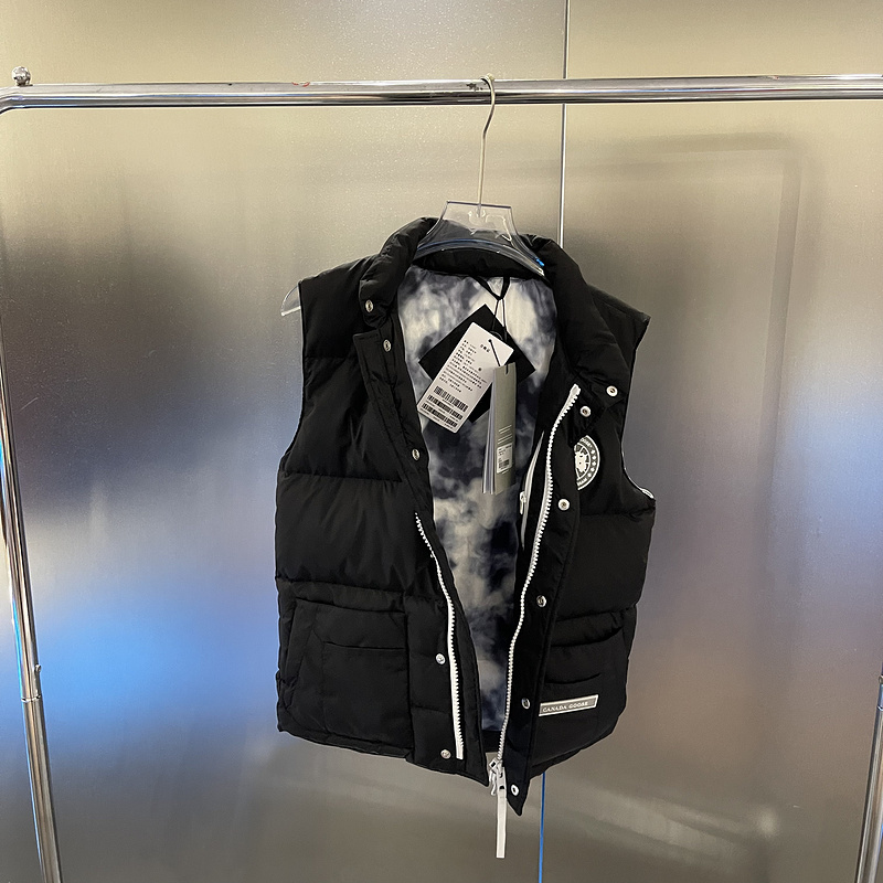 Жилетка Canada Goose With Patch "Black" фото № 2