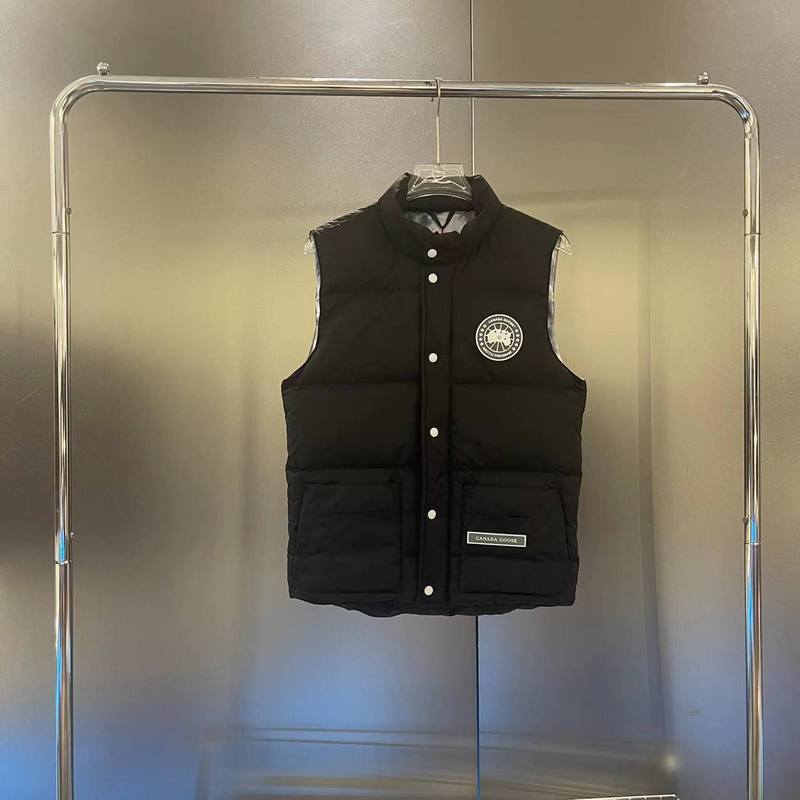 Жилетка Canada Goose With Patch "Black" фото № 4