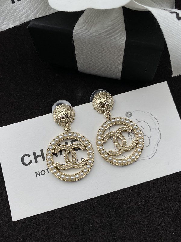 Серьги Chanel Logo Symbol Inside Circle "Gold" фото № 4