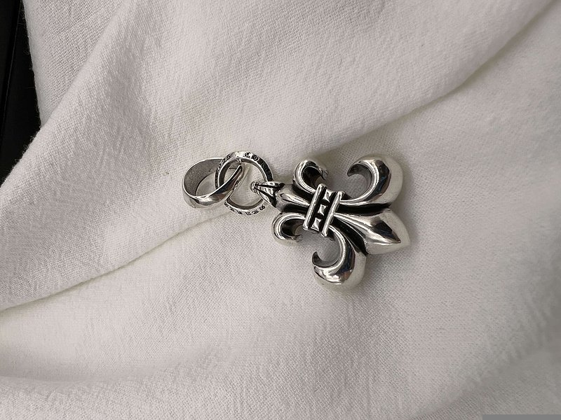 Подвеска Chrome Hearts From Brand - Lily "Silver" фото № 2