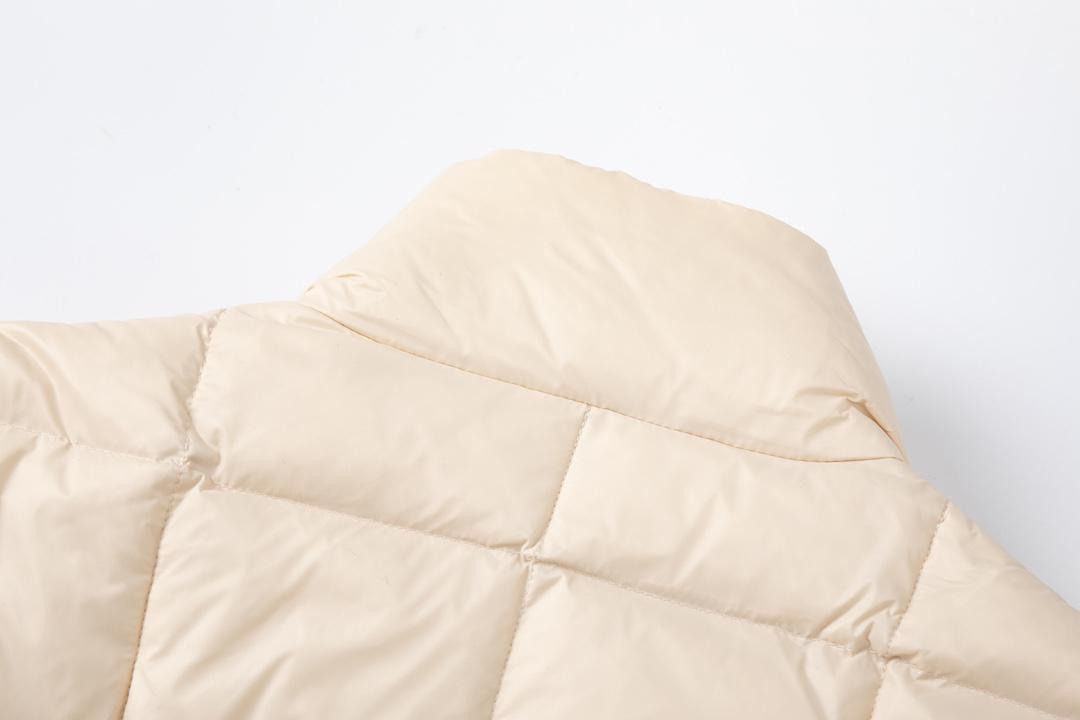 Пуховик Miu Miu Signature Cube "Beige" фото № 5