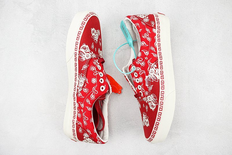 Vans Authentic "Year of the Rabbit/Red" фото № 6