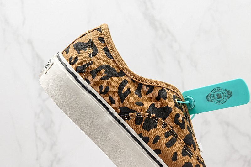 Vans Authentic "Leopard/Mono" фото № 3