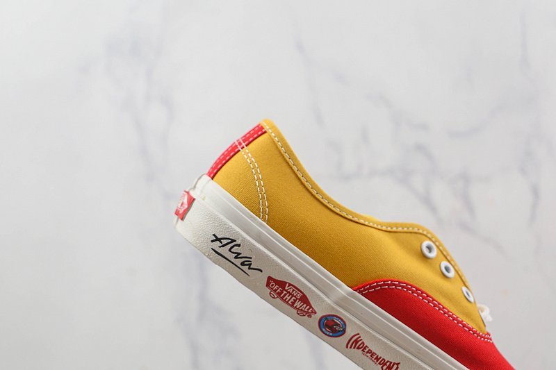Tony Alva x Vans Authentic "Red/Yellow" фото № 3
