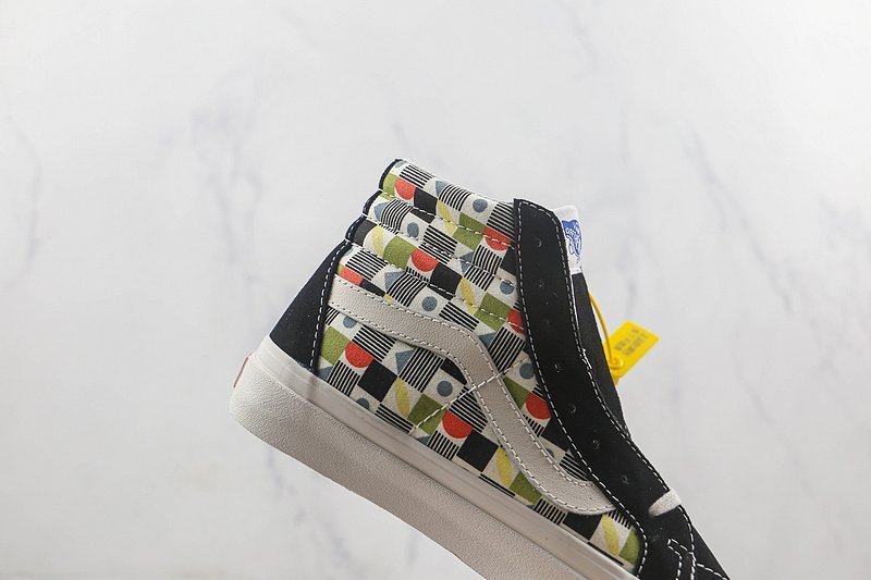 Vans SK8-Hi "Black/Vintage White" фото № 3