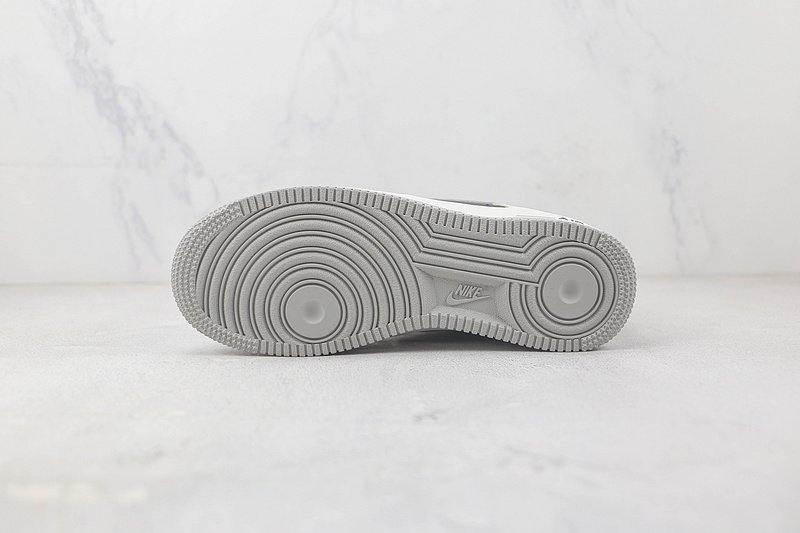 Nike Air Force 1 07 Low "Milan/Light Grey/Black/White" фото № 8