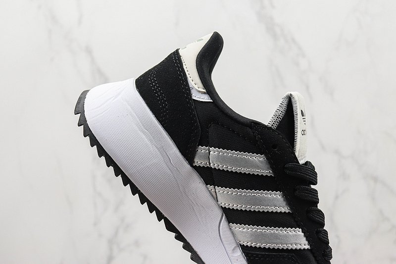 Adidas Retropy F2 "Black/White" фото № 3