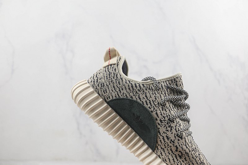Adidas Yeezy Boost 350 "Turtle Dove" фото № 3