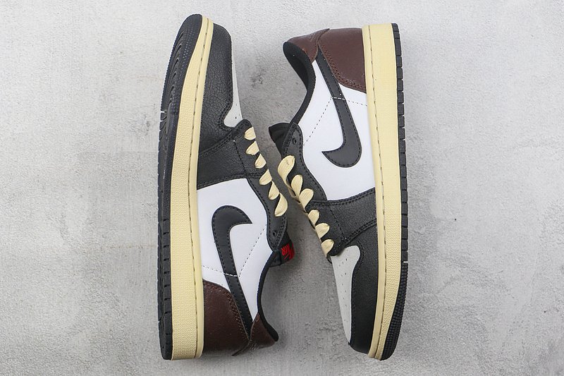 Air Jordan 1 Low OG "White/Black/Beige" фото № 7