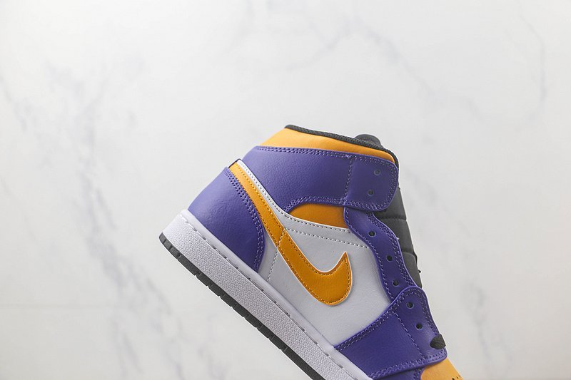 Air Jordan 1 Mid "Lakers 2022" фото № 4