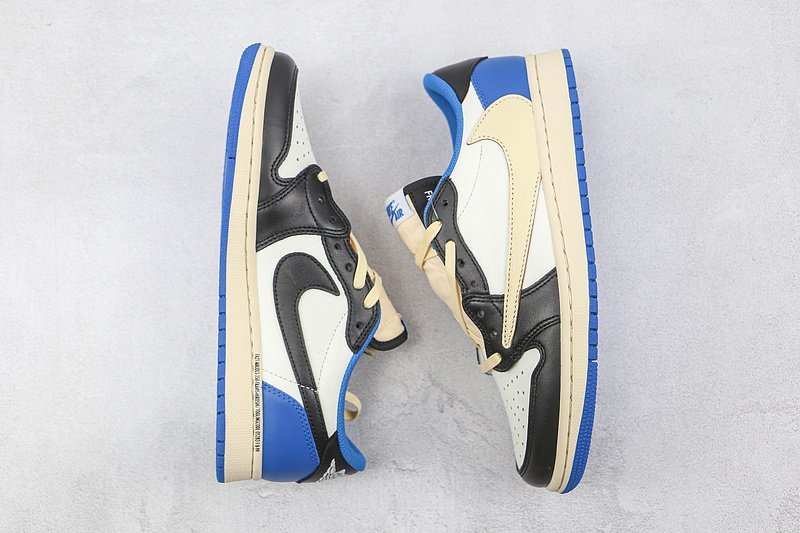 Travis Scott x Air Jordan 1 Low "Fragment" фото № 7