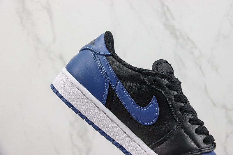 Air Jordan 1 Retro Low OG "Mystic Navy" фото № 4