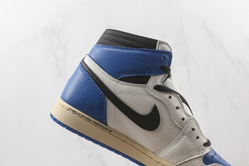 Travis Scott x Air Jordan 1 High OG SP Fragment "White/Blue" фото № 4