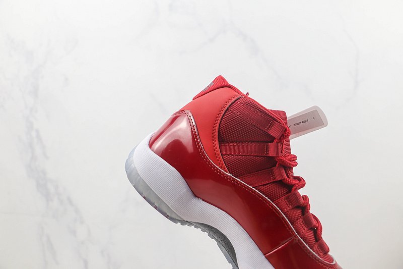 Air Jordan 11 Retro "Win Like 96" фото № 4
