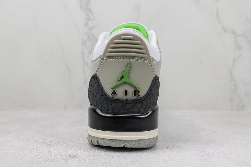 Air Jordan 3 Retro "Chlorophyll" фото № 9