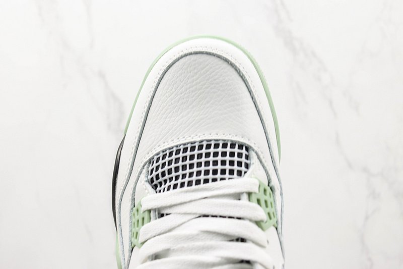 Air Jordan 4 Retro "Seafoam" фото № 3