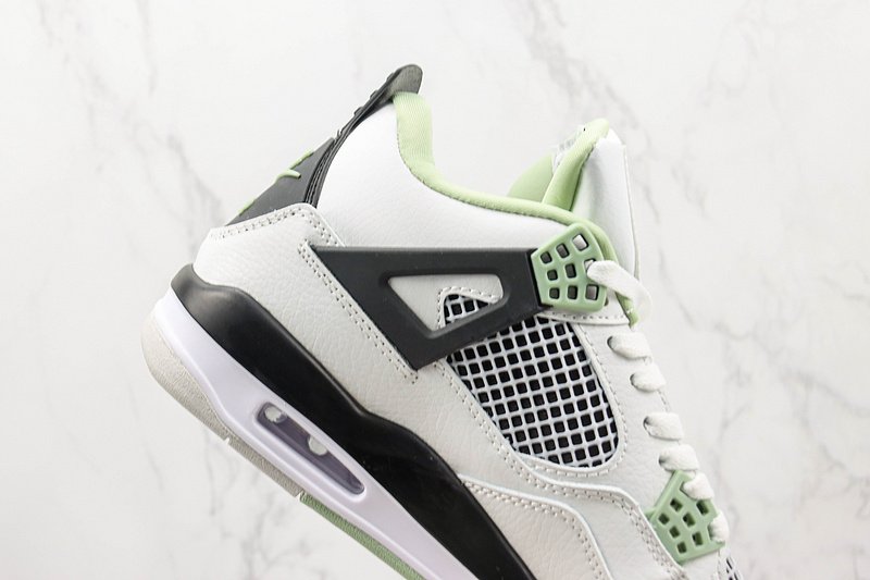Air Jordan 4 Retro "Seafoam" фото № 4