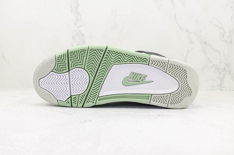 Air Jordan 4 Retro "Seafoam" фото № 8