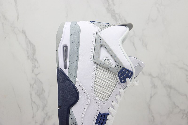 Air Jordan 4 "White/Midnight Navy/Grey" фото № 3