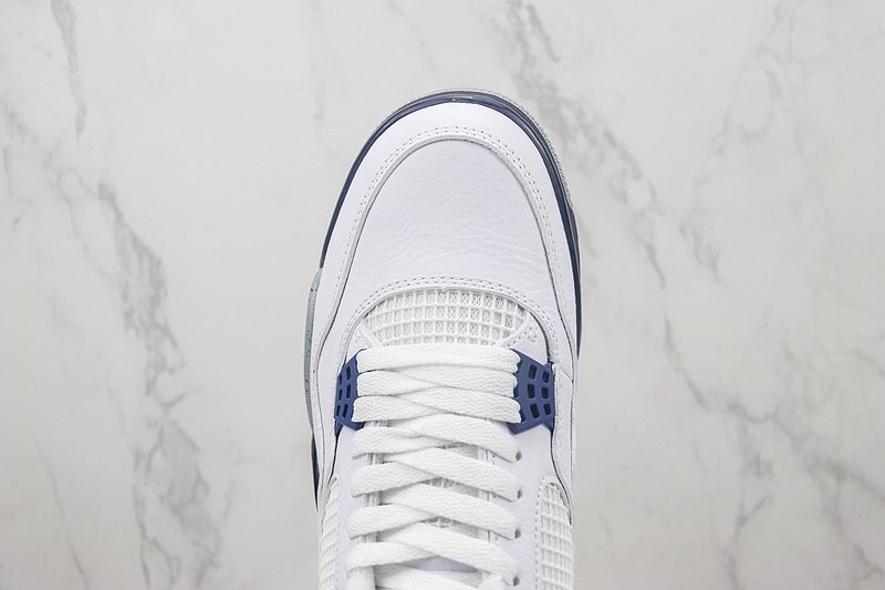 Air Jordan 4 "White/Midnight Navy/Grey" фото № 4
