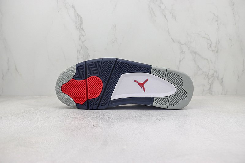 Air Jordan 4 "White/Midnight Navy/Grey" фото № 8