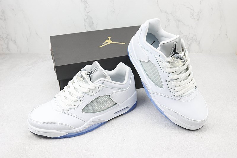 Air Jordan 5 Low "White/Silver/Blue" фото № 7