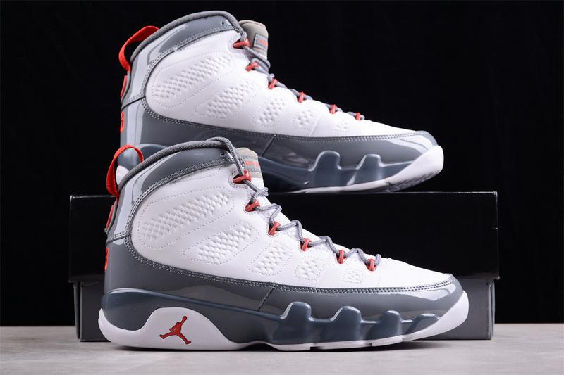 Air Jordan 9 Retro "Fire Red" фото № 7