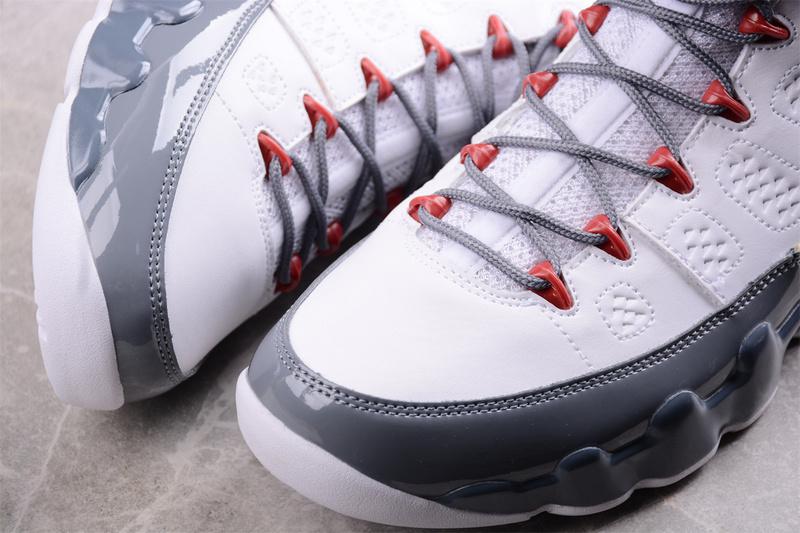 Air Jordan 9 Retro "Fire Red" фото № 4